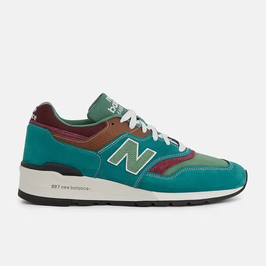 New Balance сочетает осенний цвет Vintage Teal с Jade в кроссовках 997, сделанных в США