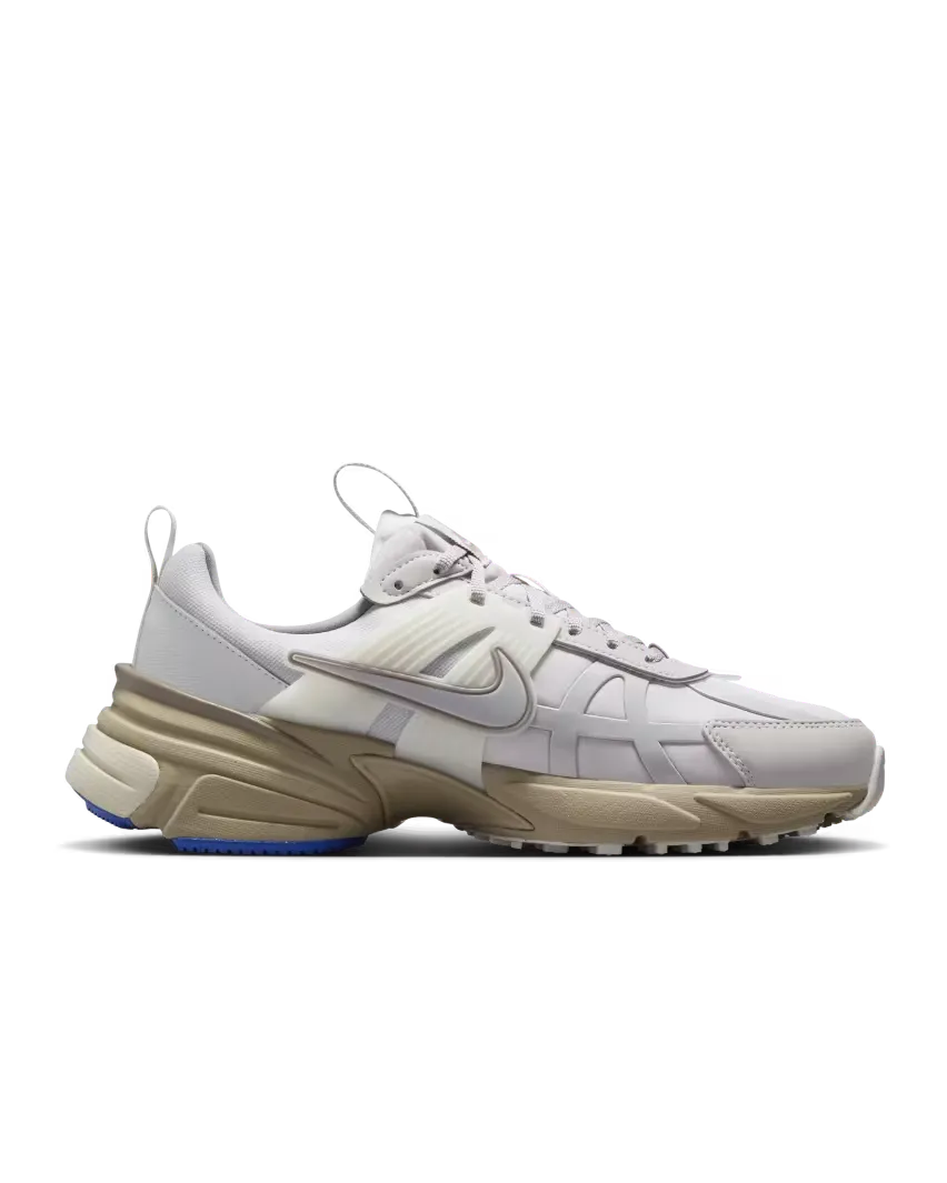 Кроссовки Nike Gore-Tex V2K Run в цветовой гамме "Light Iron Ore"