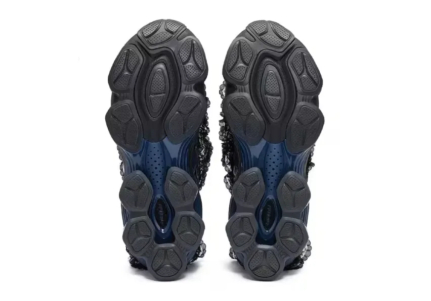 Asics и Shushu/Tong придают кроссовкам Gel-Kinetic Fluent модный вид