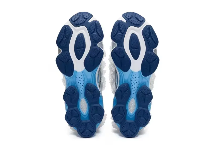 Asics и Shushu/Tong придают кроссовкам Gel-Kinetic Fluent модный вид