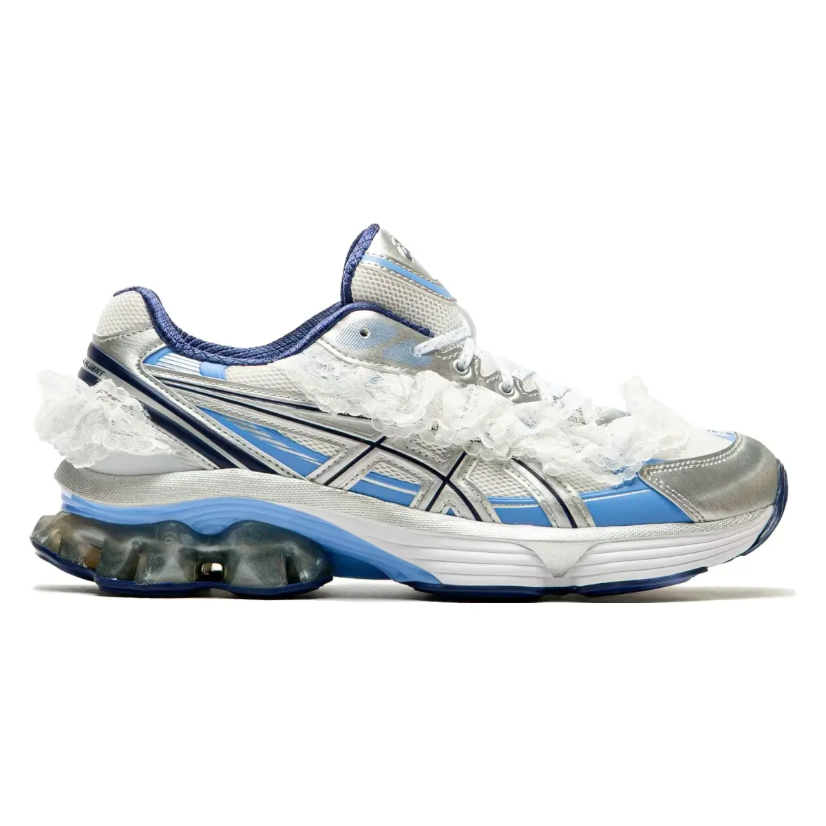 Asics и Shushu/Tong придают кроссовкам Gel-Kinetic Fluent модный вид
