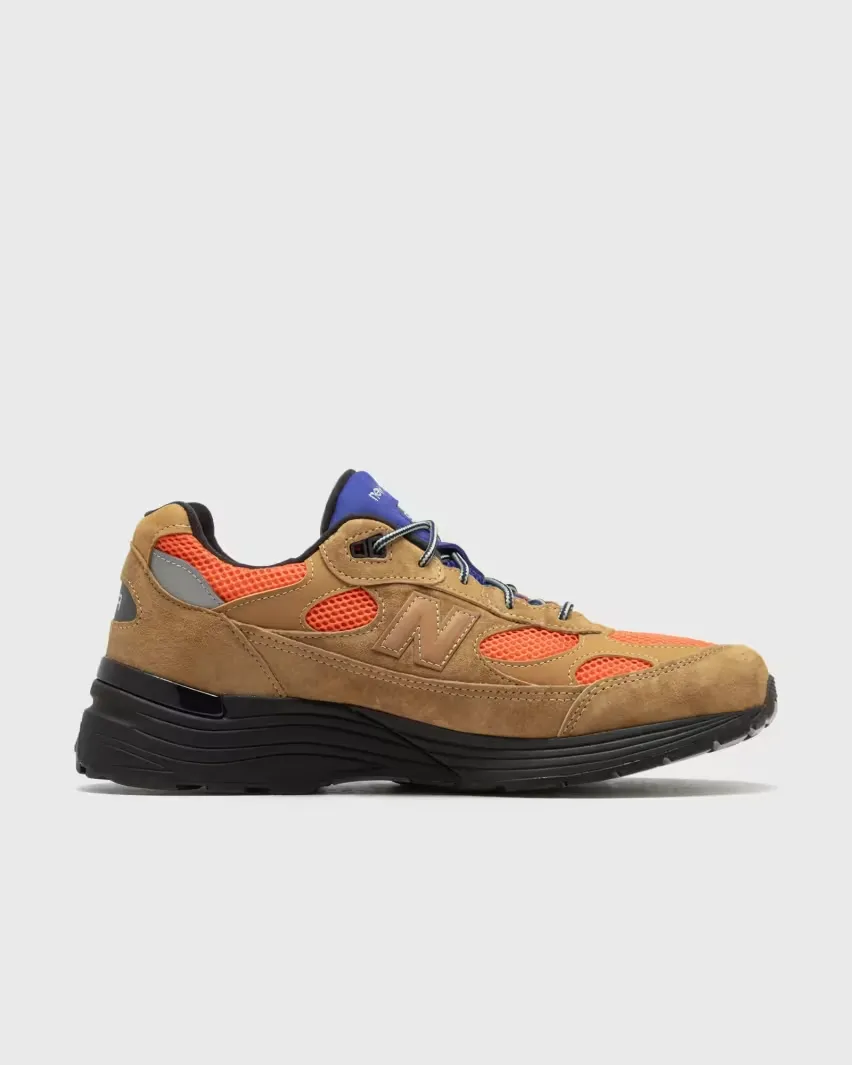 26 сентября Action Bronson выпускает кроссовки New Balance 992 «Baklava»