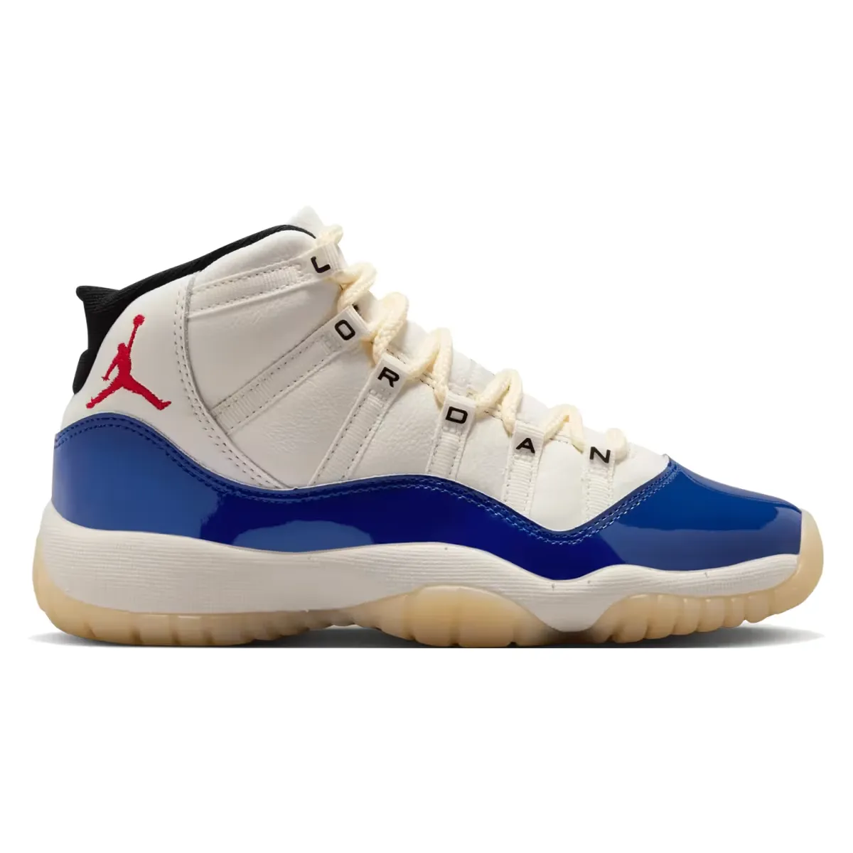 В среду, 1 октября, выходит долгожданная модель Air Jordan 11 Retro «Rare Air»