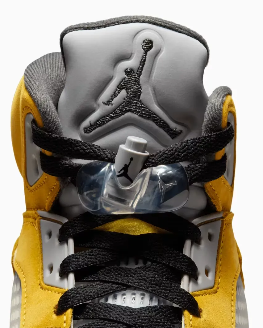 Кроссовки Air Jordan 5 Retro «Tokyo23 Varsity Maize» наконец-то возвращаются в этом месяце