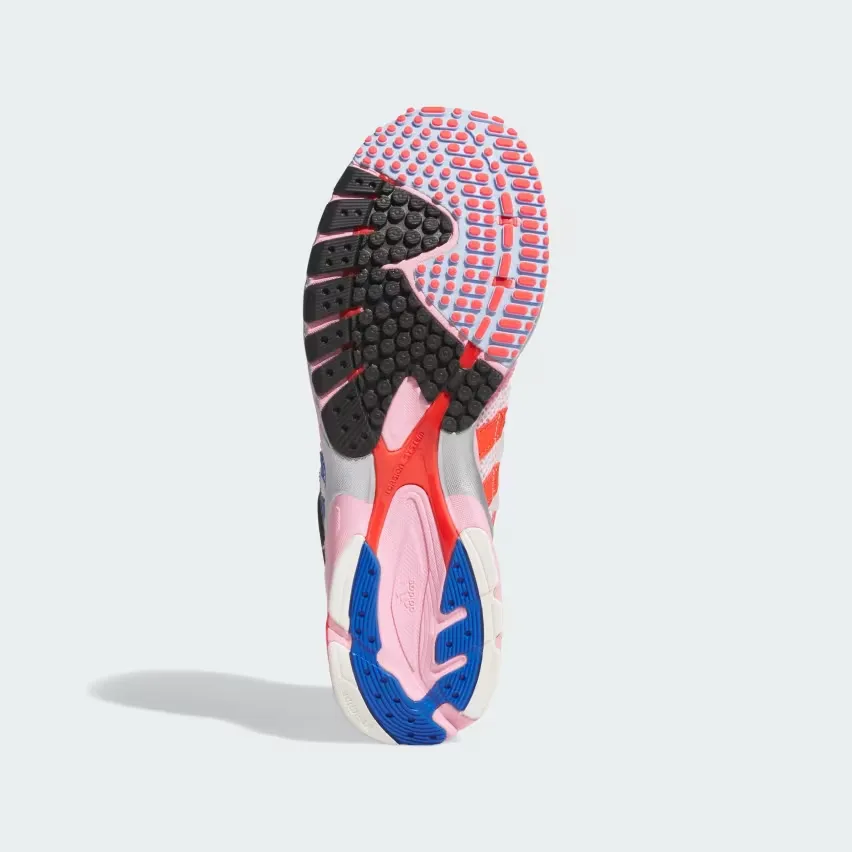 Bad Bunny придаёт кроссовкам adidas Adizero SL 72 новый облик «Clear Pink»