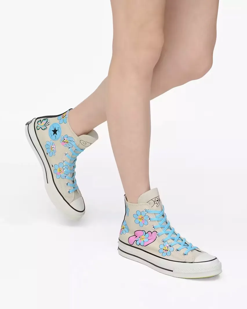 Marc Jacobs и Converse объединяют искусство и кроссовки в трёх креативных моделях Chuck 70