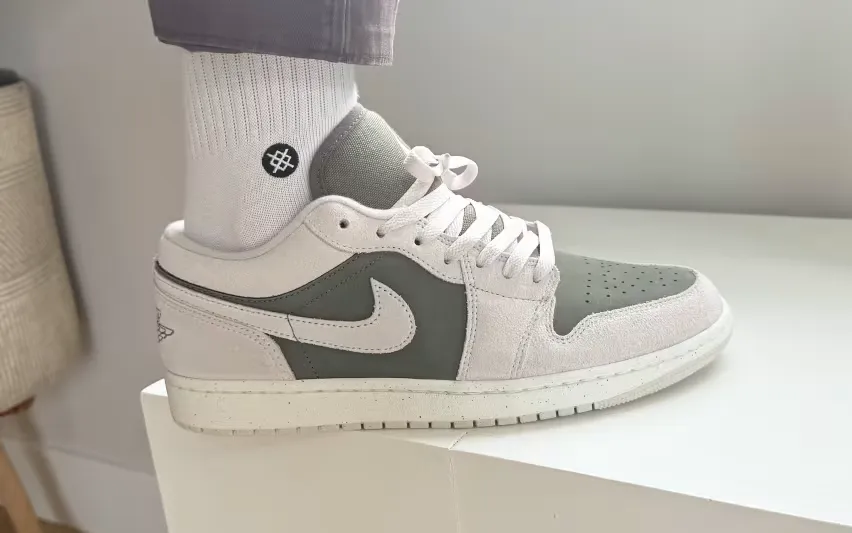 Эти Air Jordan 1 Low SE «Medium Olive Sail» передают атмосферу Travis Scott