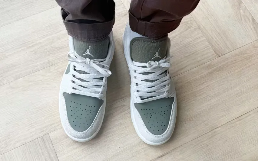 Эти Air Jordan 1 Low SE «Medium Olive Sail» передают атмосферу Travis Scott