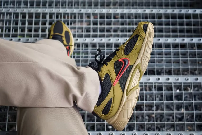 Кроссовки Nike V5 RNR «Olive Flak» сочетают в себе стиль Y2K и свежие осенние цвета