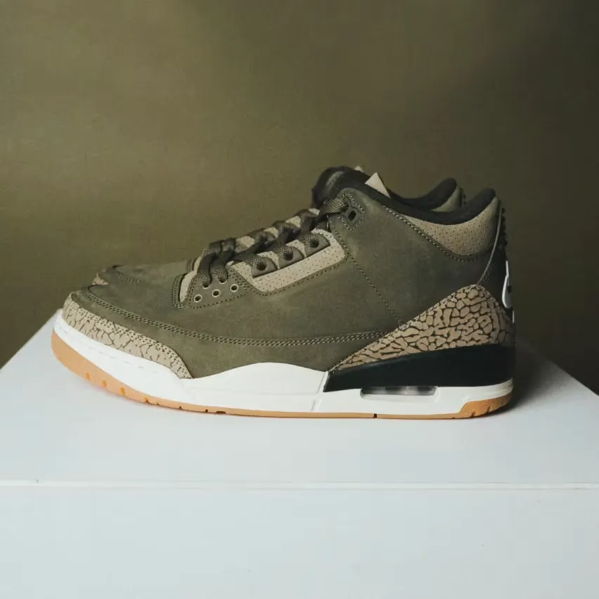 Идеальное осеннее настроение для всей семьи с кроссовками Air Jordan 3 Retro «Family Affair»