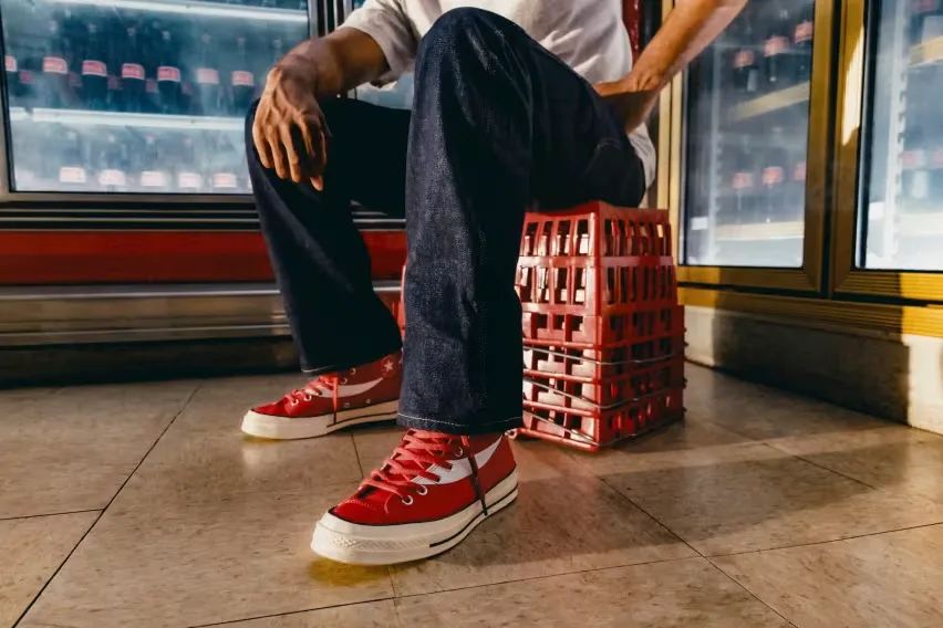 Coca-Cola и Converse представили модель Chuck 70 Leather «Racing Red»