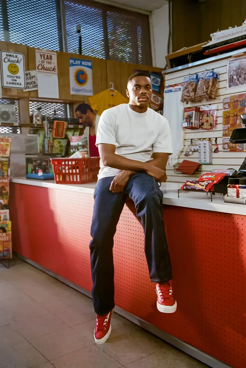 Coca-Cola и Converse представили модель Chuck 70 Leather «Racing Red»