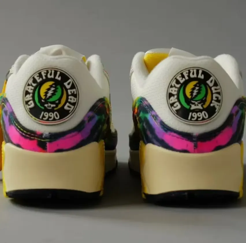 Grateful Dead и Oregon Ducks объединились с Nike для создания яркой модели Air Max 90 «Grateful Ducks»