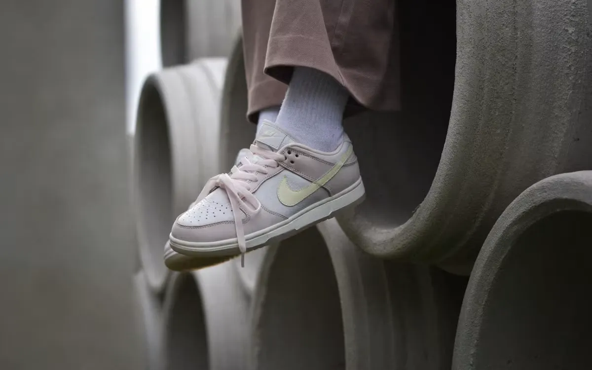 Nike Dunk Low Premium Pink Ribbon Laces