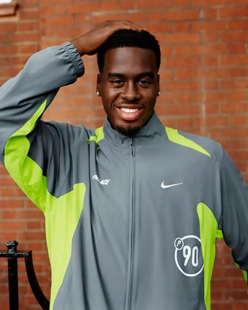 Palace возрождает Nike Total 90 III в цвете «Volt Metallic Silver»