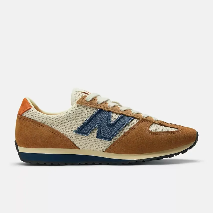 Sézane и New Balance придают модели 471 нотку французской элегантности