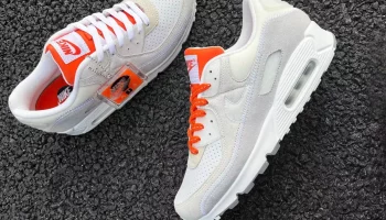 Size? x Nike Air Max 90 «Soft Pearl»