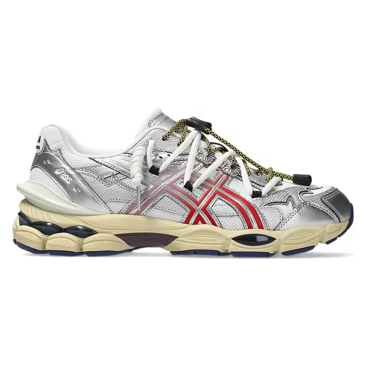 Toga Archives и Asics представляют Gel-Cumulus 16 в новом высокомодном образе